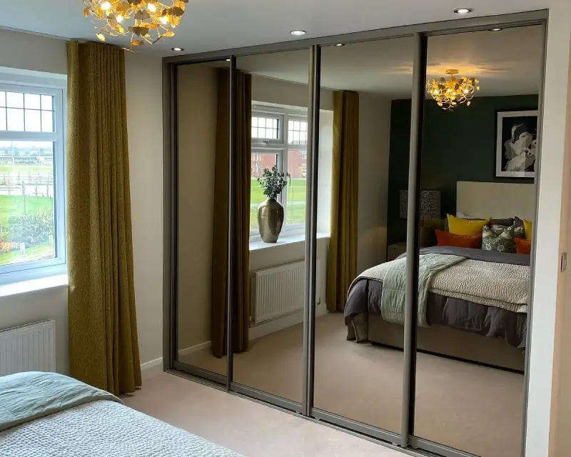 With Mirror Wardrobes